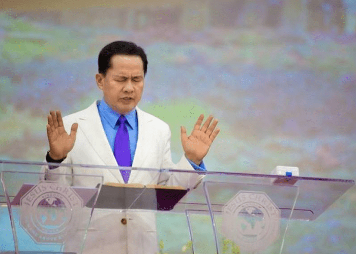 Pastor Apollo Quiboloy se enfrenta con la policía filipina por presunto tráfico sexual de menores