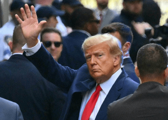 Trump visita la frontera con México y propone fuertes medidas contra la migración ilegal